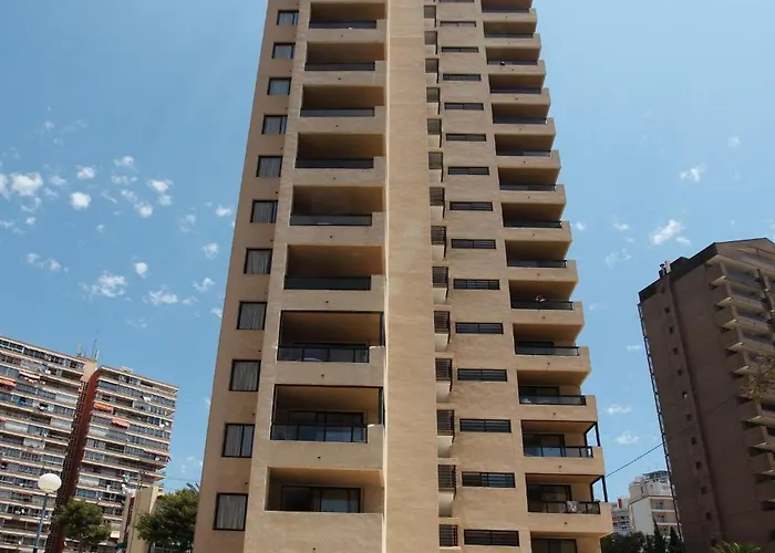 Dynastic Rooms Apartments